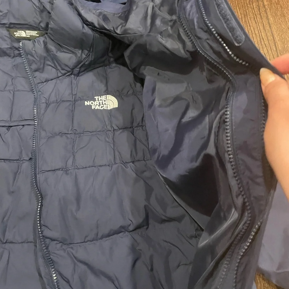 Jacket - Picture 5 of 6